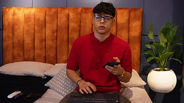 Ethan occonor online show from 10/17/25, 12:51