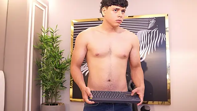 Ethan occonor online show from 04/30/26, 01:29