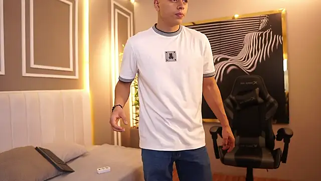 Ethan occonor online show from 11/18/25, 12:30