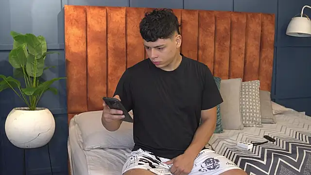 Ethan occonor online show from 03/28/26, 01:50