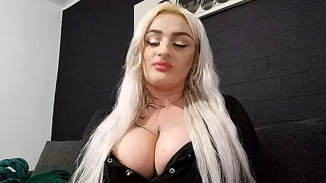 AnastasiaLips online show from 04/23/26, 10:55