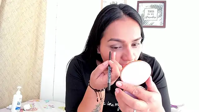 selena jhonson online show from 01/10/26, 02:56