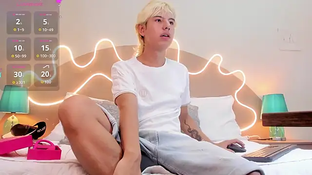 Enrrixxx  online show from 10/01/25, 12:27