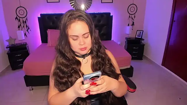 Snapshot of LolaVillalobos chatting on 02/13/26, 02:39 LolaVillalobos online show from 02/13/26, 02:39