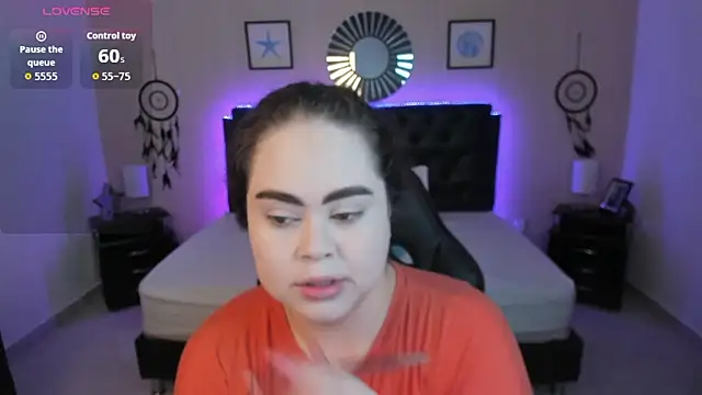 Snapshot of LolaVillalobos chatting on 01/19/26, 11:58 LolaVillalobos online show from 01/19/26, 11:58