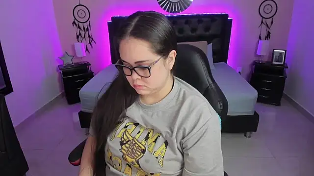 Snapshot of LolaVillalobos chatting on 02/21/26, 12:07 LolaVillalobos online show from 02/21/26, 12:07