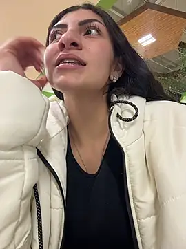 arieel  722 online show from 11/04/25, 11:08