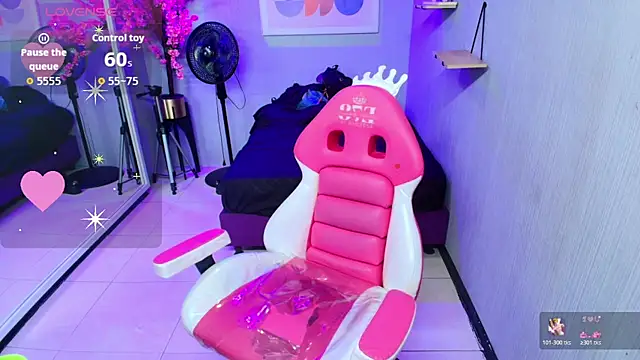 Maggy t18 online show from 10/25/25, 08:02