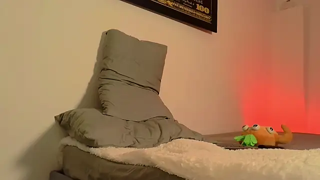 Twinkcock22 online show from 11/06/25, 10:03