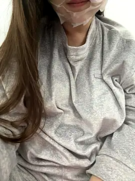 PhuongNhi21 online show from 11/28/25, 02:50