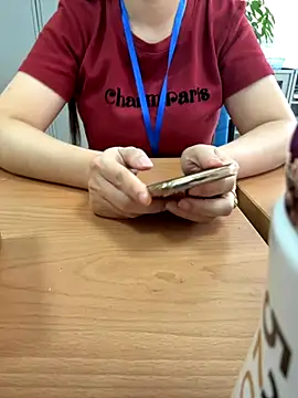 PhuongNhi21 online show from 10/29/25, 01:26