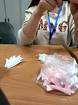 PhuongNhi21 online show from 10/24/25, 01:48