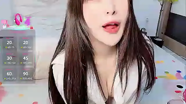 caomei2580 online show from 12/04/25, 02:49