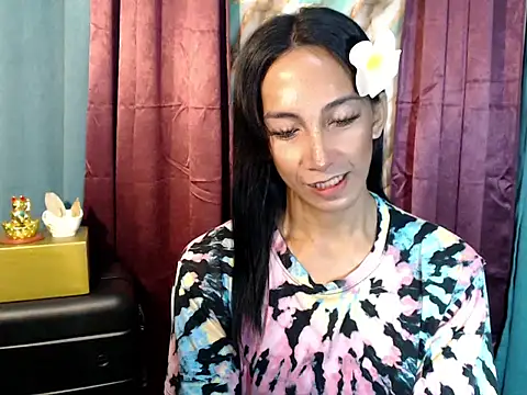 Snapshot of Wife_ur_pinay chatting on 10/14/25, 02:45 Wife ur pinay online show from 10/14/25, 02:45
