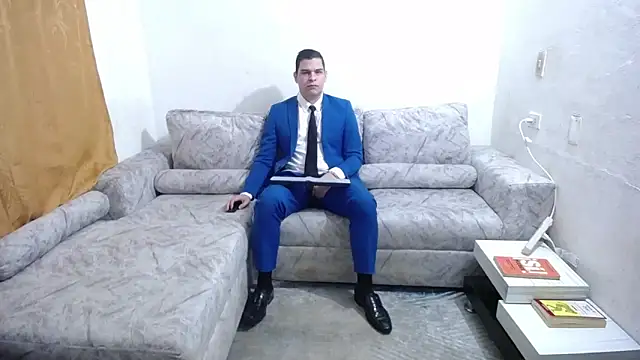 Victor Maitland online show from 10/31/25, 07:54