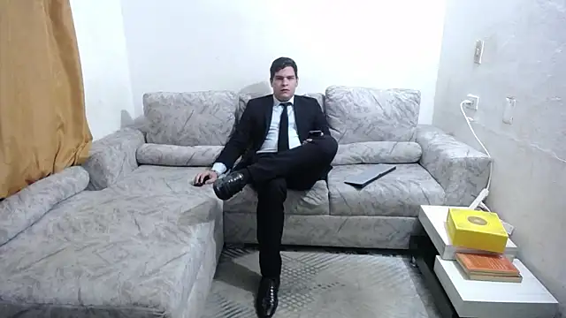 Victor Maitland online show from 03/24/26, 03:50