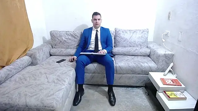 Victor Maitland online show from 09/19/25, 06:45