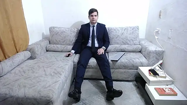 Snapshot of Victor_Maitland chatting on 07/14/26, 03:33 Victor Maitland online show from 07/14/26, 03:33