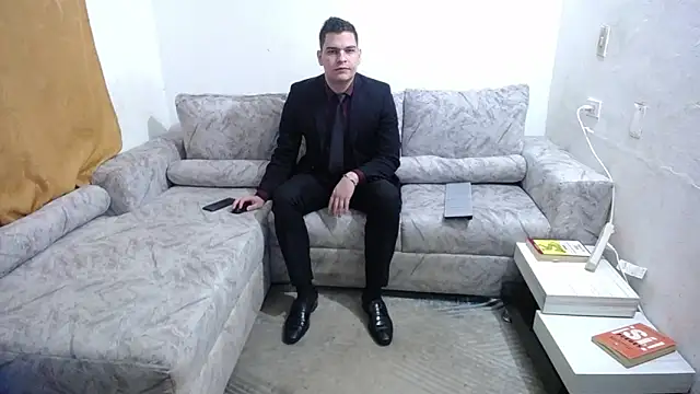 Victor Maitland online show from 11/17/25, 03:10