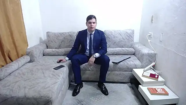 Snapshot of Victor_Maitland chatting on 06/24/26, 04:00 Victor Maitland online show from 06/24/26, 04:00