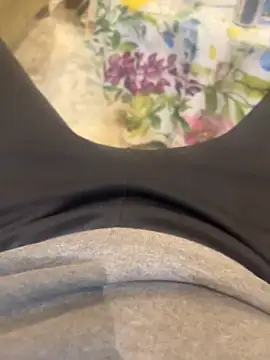 Snapshot of Mbidee chatting on 03/01/26, 02:44 Mbidee online show from 03/01/26, 02:44