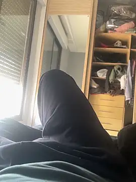 Snapshot of Mbidee chatting on 02/22/26, 12:29 Mbidee online show from 02/22/26, 12:29