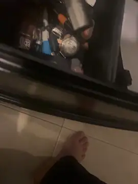 Snapshot of Mbidee chatting on 02/14/26, 12:33 Mbidee online show from 02/14/26, 12:33