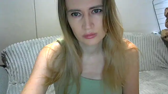 JessFoxxx online show from 02/18/26, 04:10