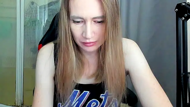 JessFoxxx online show from 06/02/26, 02:22