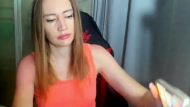 JessFoxxx online show from 06/16/26, 02:44