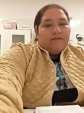 Snapshot of bocadepecado chatting on 05/14/26, 12:24 bocadepecado online show from 05/14/26, 12:24