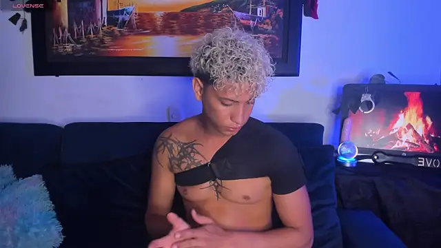 ECSTASYX2 2001 online show from 02/26/26, 05:29