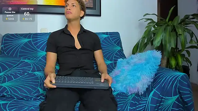 ECSTASYX2 2001 online show from 11/23/25, 04:55