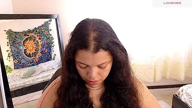 Snapshot of Amanda_sweet chatting on 05/01/26, 01:38 Amanda sweet online show from 05/01/26, 01:38