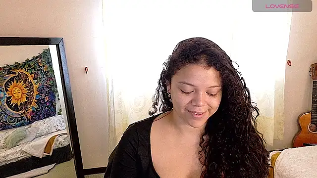 Snapshot of Amanda_sweet chatting on 04/29/26, 12:53 Amanda sweet online show from 04/29/26, 12:53