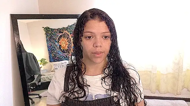 Snapshot of Amanda_sweet chatting on 06/22/26, 02:14 Amanda sweet online show from 06/22/26, 02:14