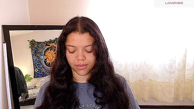 Snapshot of Amanda_sweet chatting on 05/08/26, 01:04 Amanda sweet online show from 05/08/26, 01:04