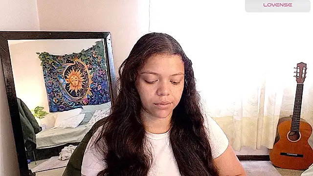 Snapshot of Amanda_sweet chatting on 06/28/26, 02:23 Amanda sweet online show from 06/28/26, 02:23