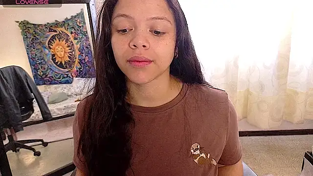 Snapshot of Amanda_sweet chatting on 05/18/26, 01:16 Amanda sweet online show from 05/18/26, 01:16
