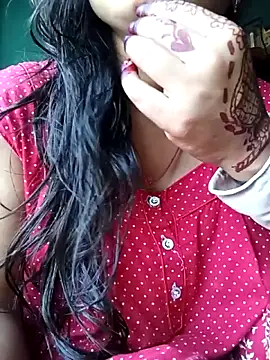 Desi couple305 online show from 09/26/25, 01:23