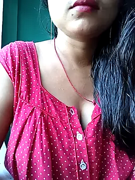 Desi couple305 online show from 09/28/25, 01:34