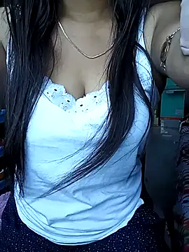 Desi couple305 online show from 10/08/25, 02:02