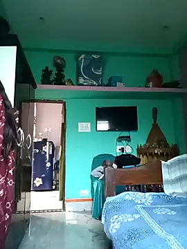 Desi couple305 online show from 09/15/25, 01:17
