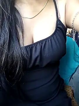 Desi couple305 online show from 10/17/25, 02:04