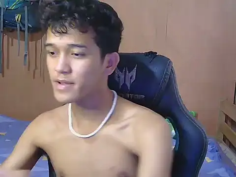 kenbigcockxx online show from 12/23/25, 02:33
