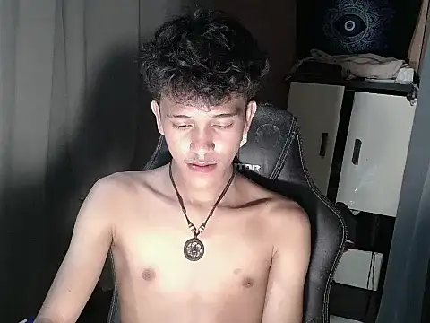 kenbigcockxx online show from 10/22/25, 06:51