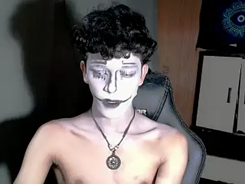 kenbigcockxx online show from 11/01/25, 04:23