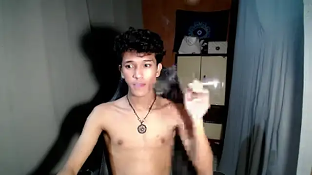 kenbigcockxx online show from 11/11/25, 06:14