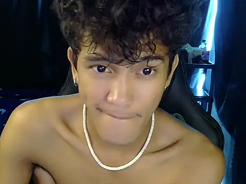 kenbigcockxx online show from 04/12/26, 04:21