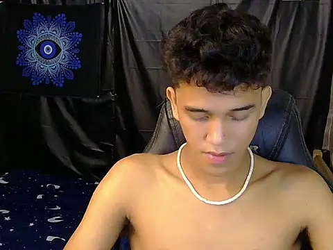 kenbigcockxx online show from 02/16/26, 12:04